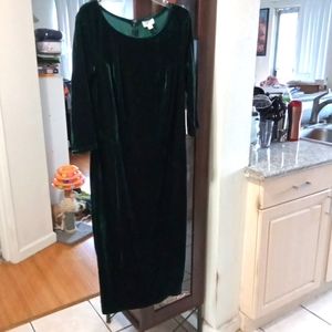 Unique Vintage green velvet wiggle dress